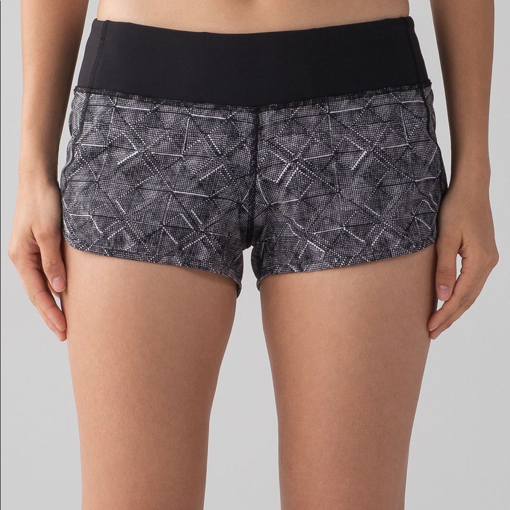 Lululemon Speed Short Size 4 - Picture 9 of 9